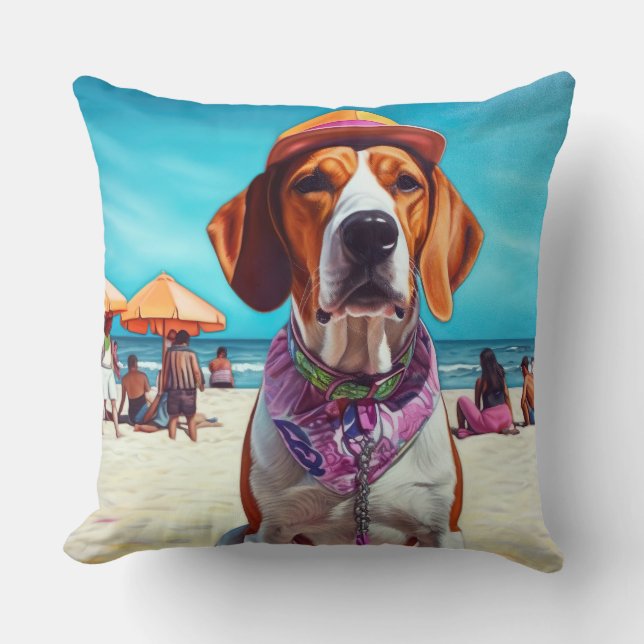 American English Foxhound on Beach, Sommergeschenk Kissen (Vorderseite)