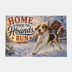 American English Foxhound Zuhause ist dort, wo die Fußmatte