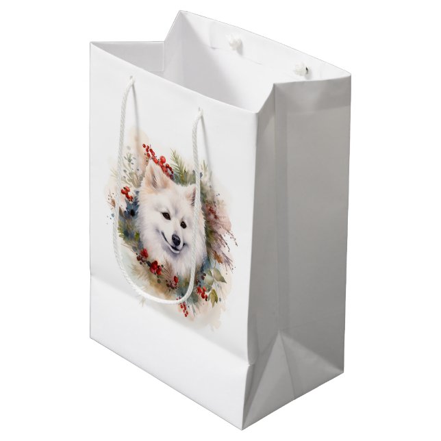 American Eskimo Christmas Wreath Festivals Mittlere Geschenktüte (Vorderseite Schrägansicht)