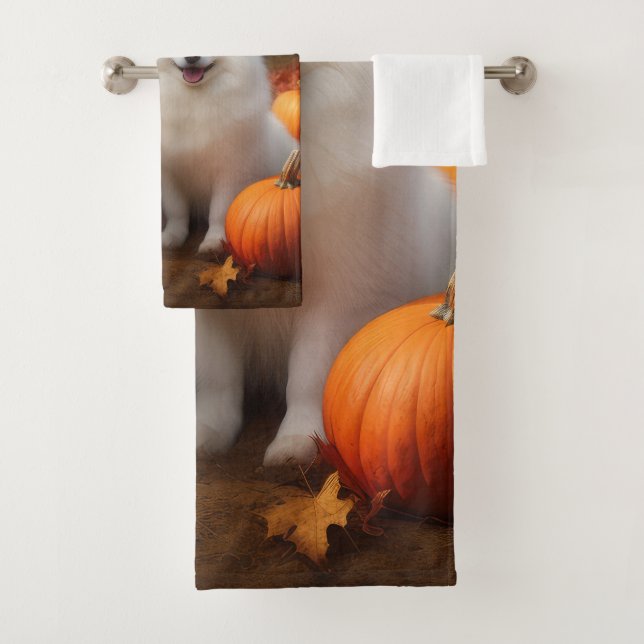 American Eskimo Welpe Autumn Delight Pumpkin Badhandtuch Set (Insitu)