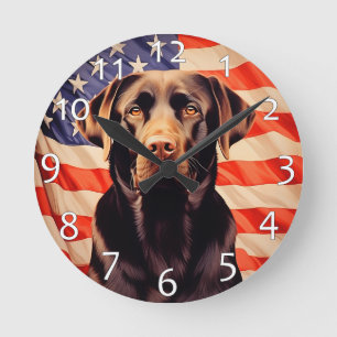 American Flag Chocolate Labrador Runde Wanduhr