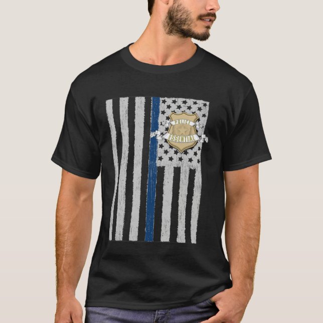 American Flag Essential Police Law Enforcement Pat T-Shirt (Vorderseite)