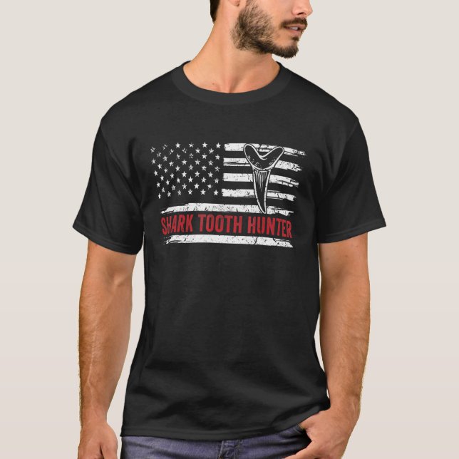 American Flag Patriotic Shark Fossil Tooth Hunter T-Shirt (Vorderseite)