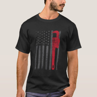 American Flag Plumber Vintag Plumbing Worker Men T-Shirt