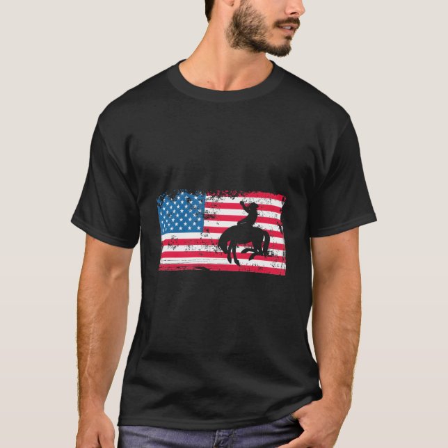 American Flag Rodeo Bronc Horse Riding Cow Cow T-Shirt (Vorderseite)