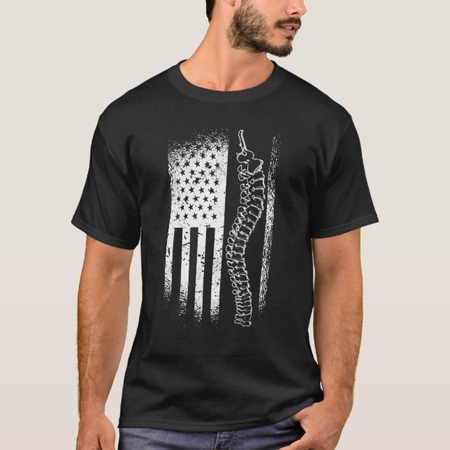 American Flag Spine T-Shirt (Vorderseite)
