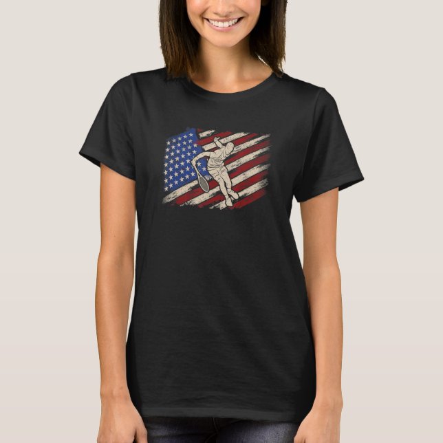 American Flag Tennis Player Funny US Sports Lover  T-Shirt (Vorderseite)