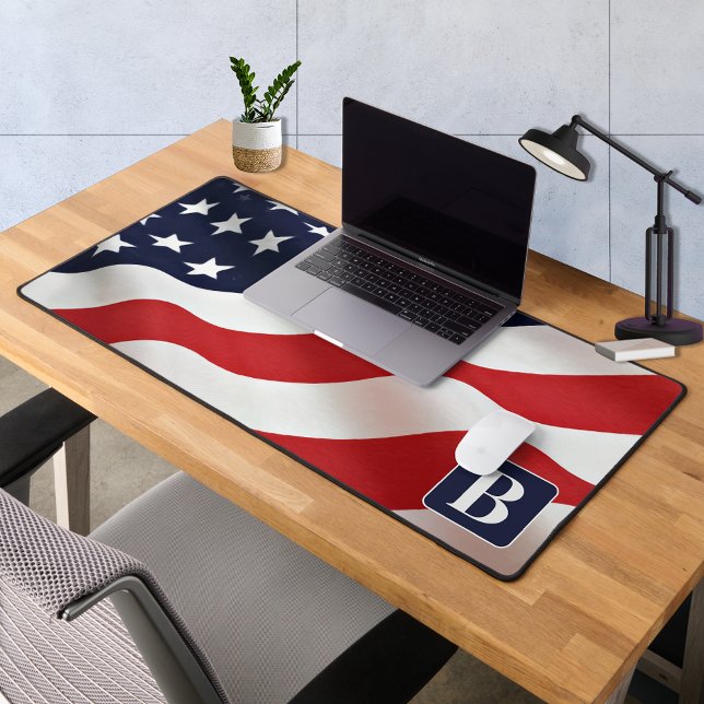 American Flag Wave Personalisiert Monogram Schreibtischunterlage (Von Creator hochgeladen)