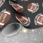 American Football Balls Name Black Christmas Geschenkpapier<br><div class="desc">American Football Balls nennen Black Christmas Wrapping Paper. Personalisieren Sie mit Ihrem Namen. Du kannst den Text Frohe Weihnachten ändern.</div>