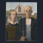 American Gothic: Country Life Poor Rural Bauer Puzzle<br><div class="desc">American Gothic: Es geht um das arme Landleben eines ländlichen Bauern und einer Familie. Kurz Story: Der Wind flüsterte Geheimnisse durch die hohen Mastalks, aber für Amos und Ruth kam das seltsamste Rauschen von jenseits der Leinwand. Sie hatten sich an die sich verändernden Gesichte gewöhnt - die Kunstkritiker mit ihren...</div>