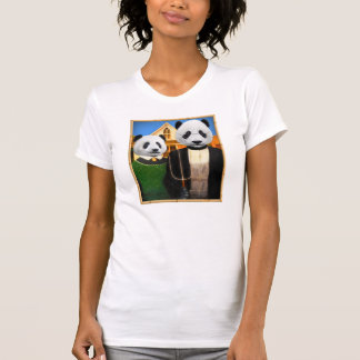 American Gothic Panda mit Bambusrahmen T-Shirt