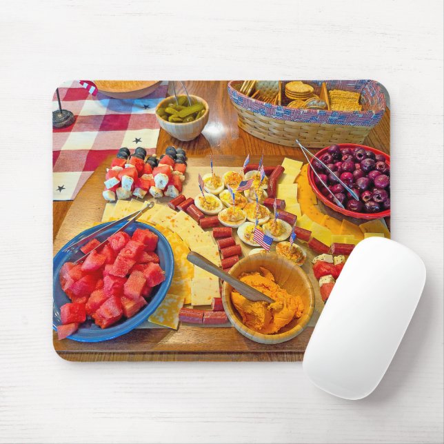 American Patriotic Charcuterie Party Board Mousepad (Mit Mouse)