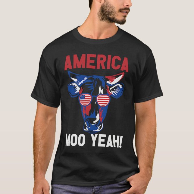 American Patriotic Decoration Moo Yeah T-Shirt (Vorderseite)