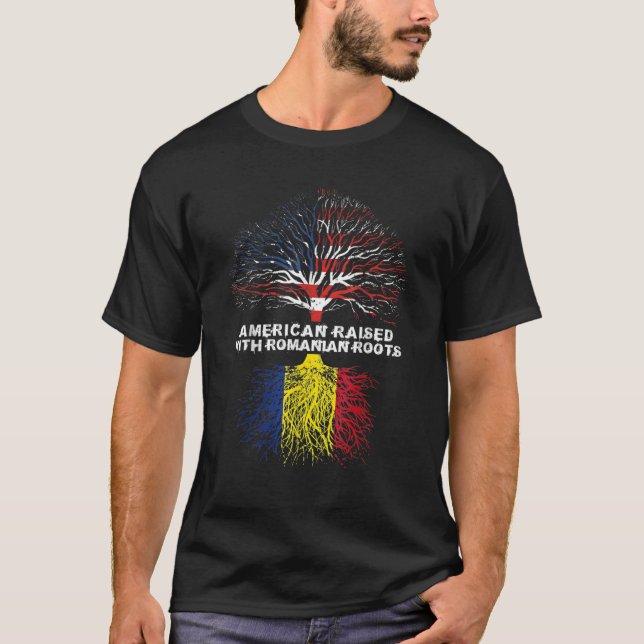 American Raised With Romanian Roots T-Shirt (Vorderseite)
