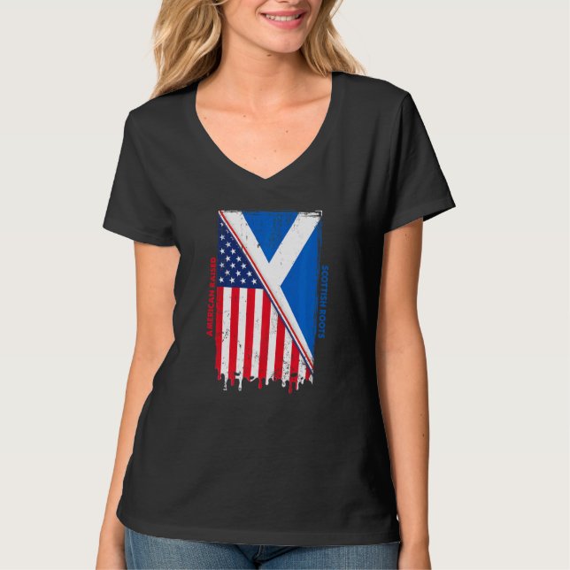 American Raised With Scottish Roots With Scotland  T-Shirt (Vorderseite)
