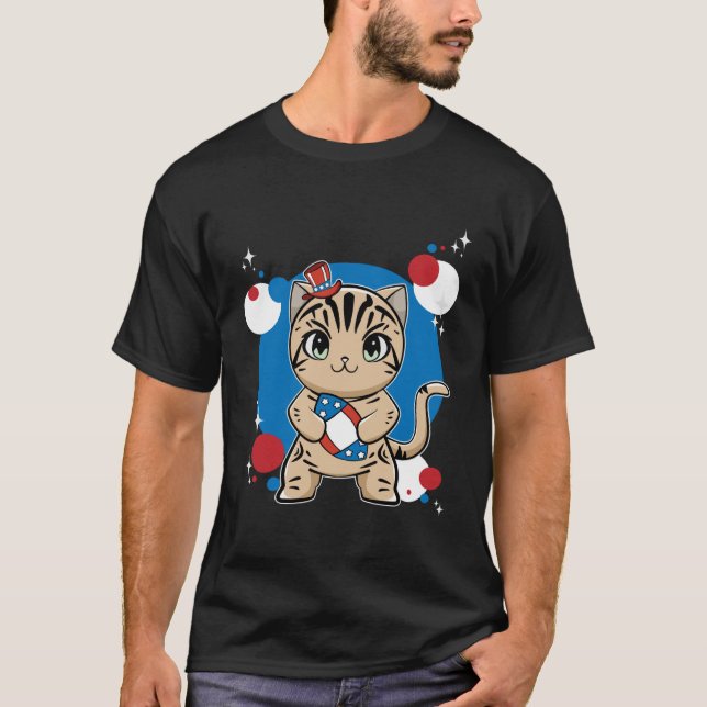 American Shorthair Cat With Football 4th Of July T-Shirt (Vorderseite)