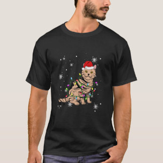 American Shorthorthfield Cat Christmas Lights Weih T-Shirt