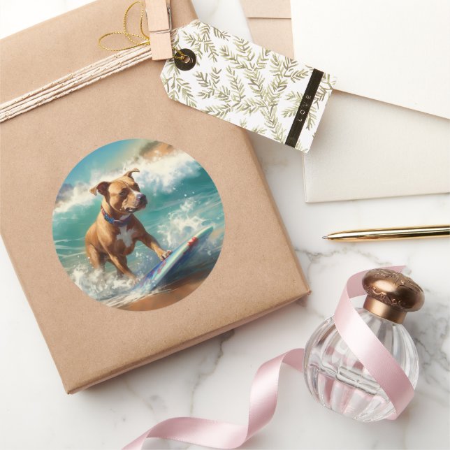 American Staffordshire Beach Surfing Malerei Runder Aufkleber (Schenken)