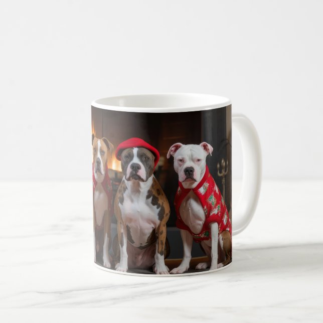 American Staffordshire by Fireplace Christmas Kaffeetasse (VorderseiteRechts)