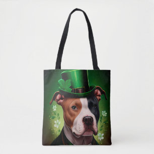 American Staffordshire dog am St. Patrick's Day
