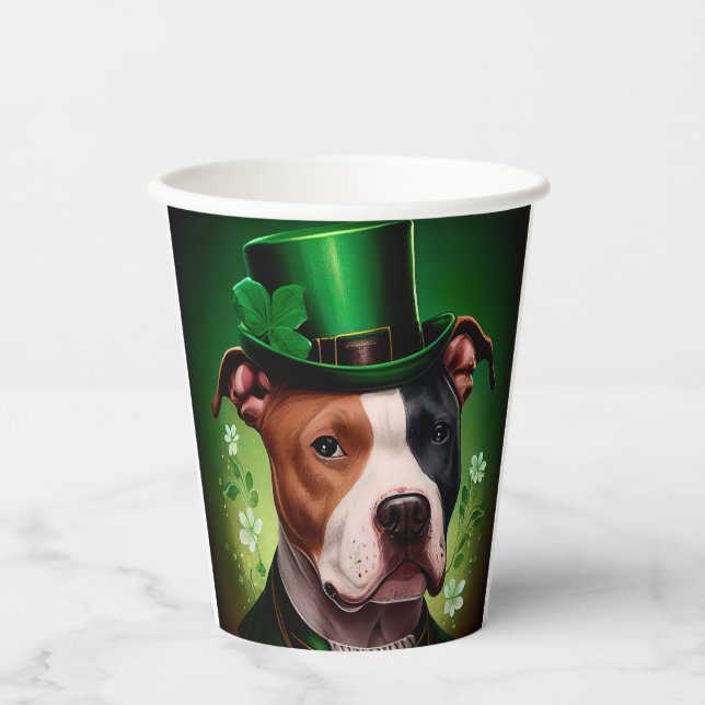 American Staffordshire dog am St. Patrick's Day Pappbecher (Vorderseite)