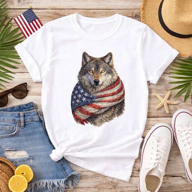 Americana Flag Wolf T-Shirt (Von Creator hochgeladen)