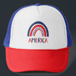 Amerika | Rot-Weiß und Blauer Regenbogen Truckerkappe<br><div class="desc">Dieses niedliche,  moderne LKWer-Cap besticht durch einen farbenfrohen,  rot-weiß-blauen Regenbogen mit Herz und sagt in trendigem,  handgeschriebenem Text "America". Dieses coole Urlaubsbild ist perfekt für den Unabhängigkeitstag am 4. Juli.</div>