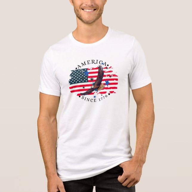 Amerika seit 1776 mit Flagge/Schwebender Adler/Ste Tri-Blend Shirt (Vorderseite)