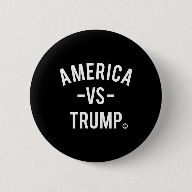 Amerika Vs Trump - Amerika Versus Trump _3  Button (Vorderseite)