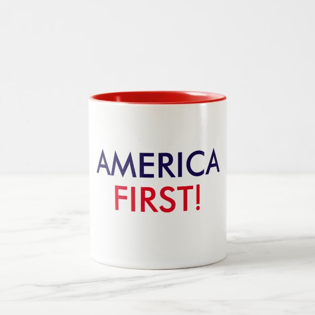 Amerika zuerst! Tasse (Mittel)
