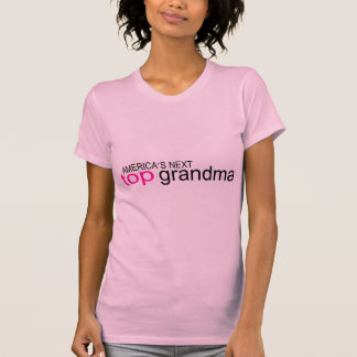 Amerikafolgende Spitzengroßmutter T-Shirt