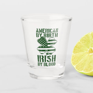 Amerikaner durch Geburt Iren durch blutirische US- Schnapsglas