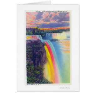 Amerikaner und Hufeisen fällt an der Dämmerung