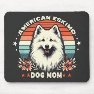 Amerikanische Eskimo-Hunde-Mama in Vintager Stille Mousepad