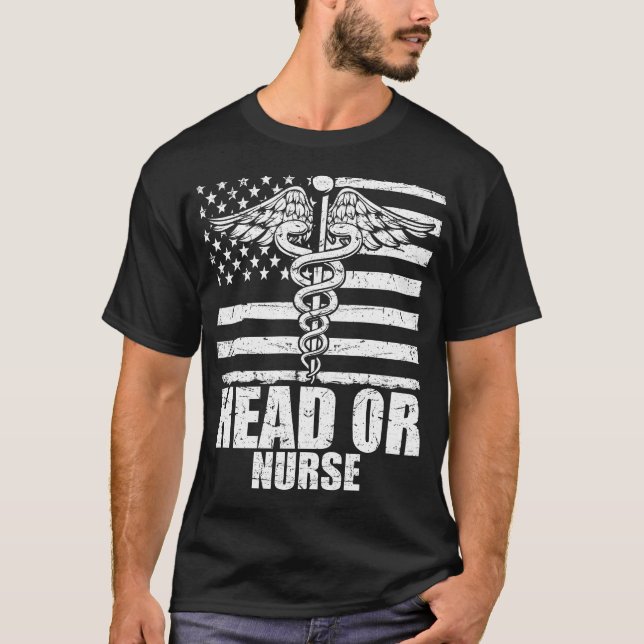 Amerikanische Flagge als Leiter oder Krankenschwes T-Shirt (Vorderseite)