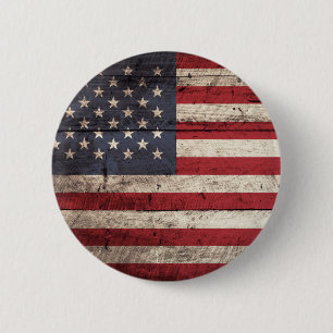 Amerikanische Flagge auf altem hölzernem Korn Button