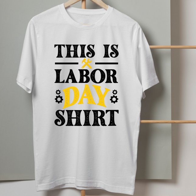 Amerikanische Flagge Dies ist mein Arbeitstag T-Shirt (Von Creator hochgeladen)