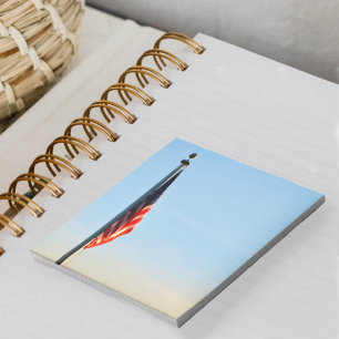 Amerikanische Flagge durch Morgenröte Notizblock