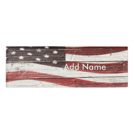 Amerikanische Flagge für rustikale Holztextur Namenschild