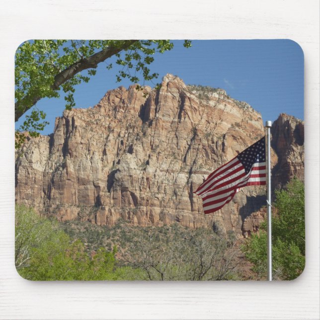 Amerikanische Flagge im Zion-Nationalpark I Mousepad (Vorne)