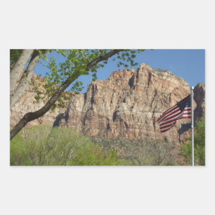 Amerikanische Flagge im Zion-Nationalpark I Rechteckiger Aufkleber