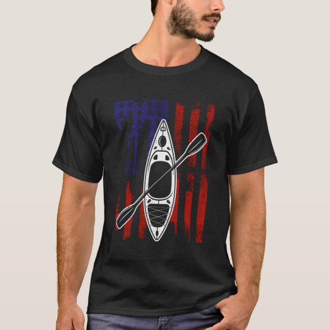 Amerikanische Flagge Kayak Kayaker Kayaking Canoei T-Shirt (Vorderseite)