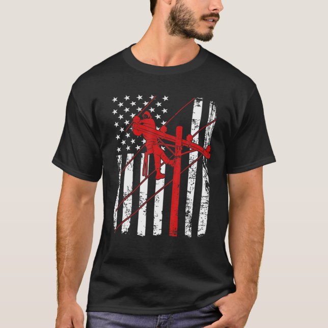 Amerikanische Flagge Lineman USA elektrische Kabel T-Shirt (Vorderseite)
