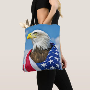 Amerikanische Flagge mit Bald-Adler