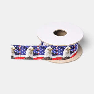 Amerikanische Flagge mit Eagle Satinband