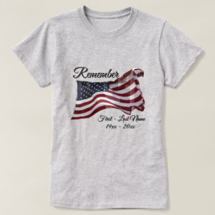 Amerikanische Flagge mit Kreuzen - Erinnerung T-Shirt