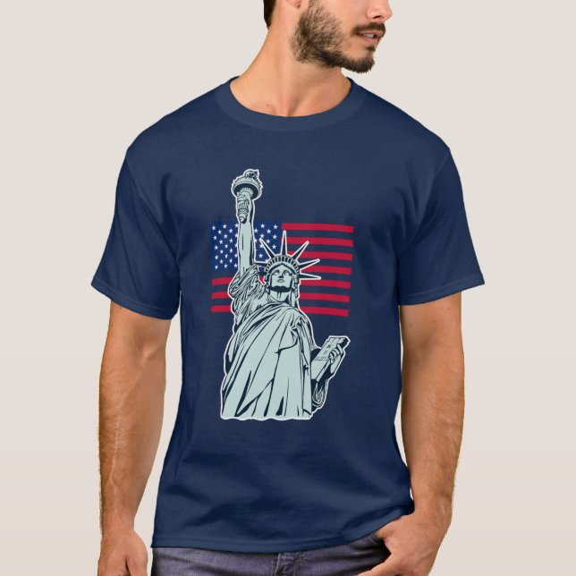 Amerikanische Flagge mit Lady Liberty T - Shirt (Vorderseite)