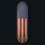 Amerikanische Flagge Patriotisches Personalisierte Skateboard<br><div class="desc">USA American Flag Skateboard in einem bedrückten abgenutzten Grunge Design auf Holz . Dieses Skateboard-Design der USA ist mit US Flagge in Rot-Weiß und Blau ausgestattet und eignet sich hervorragend für militärische, Abschluss Geschenke. Personalisieren Sie dieses amerikanische Skateboard mit Namen. COPYRIGHT © 2020 Judy Burrows, Black Dog Art - Alle...</div>