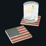 Amerikanische Flagge Steinuntersetzer<br><div class="desc">Steintyp: Sandstein Es ist irgendwo fünf Uhr, ein wenig Zauber wecken und Ihre Drinks auf stilvollen Untersetzer aus Stein servieren. Gestalte stattdessen hochwertige und einzigartige Steinuntersetzer mit deinem eigenen Design, Monogramm oder deinem Text. Tip: Personalisierte Untersetzer sind ein hervorragendes Einweihungs- oder Gastgeschenk! Abmessungen: 4" x 4" Wählen Sie aus Marmor,...</div>