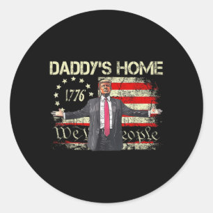 Amerikanische Flagge Trump 2024 Daddys Zuhause We Runder Aufkleber